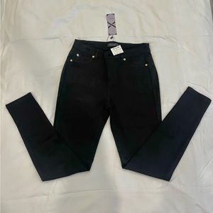 Black Skinny Pants